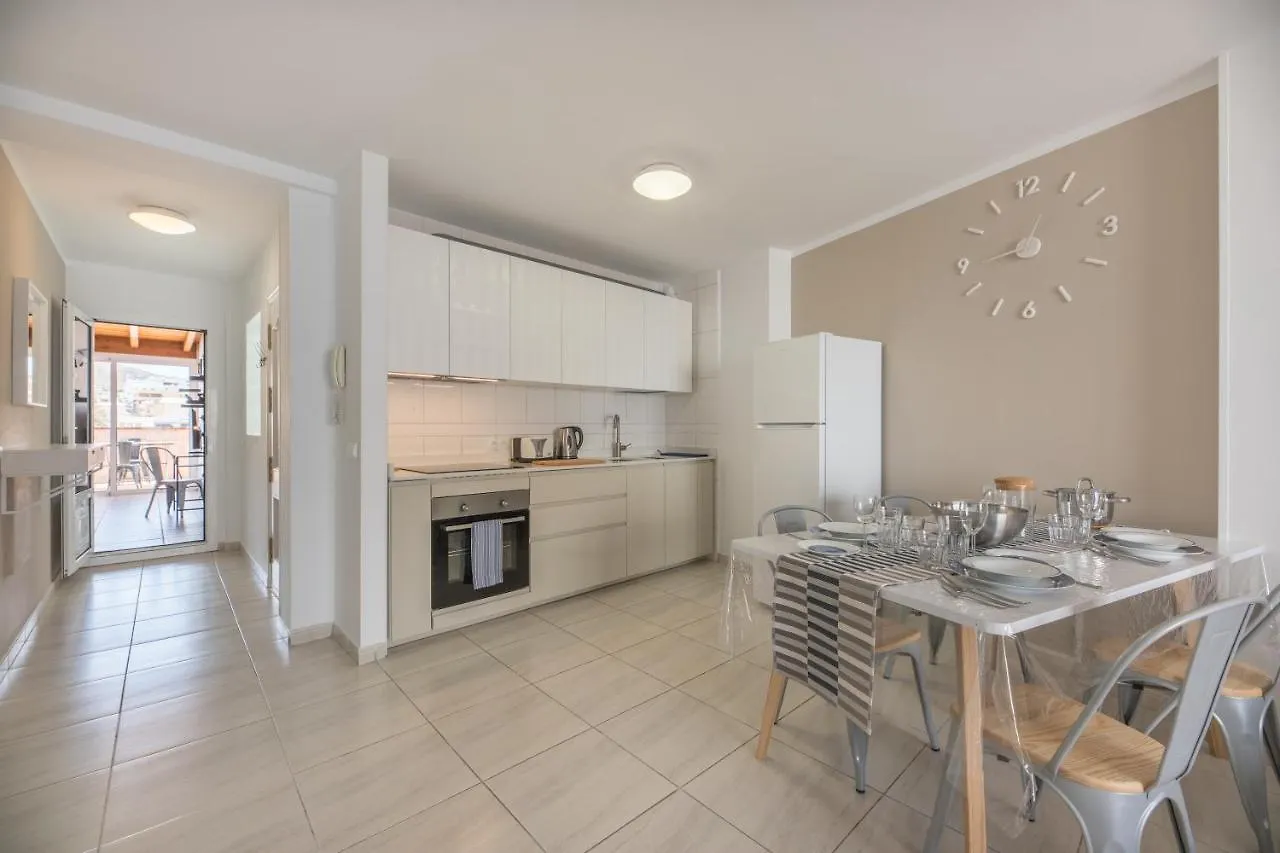 Attico Vista Oceano E Citta 3 Camere 3 Bagni Wifi Ac Morro Jable  0*, Morro Jable (Fuerteventura)